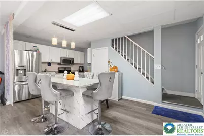 128 E Spruce Street, Bethlehem City, PA 18018 - Photo 6