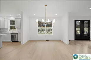 901 Renaldi Rd, Bushkill Twp, PA 18091 - Photo 12