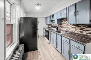 137 N 3rd St, Allentown, PA 18101 - Photo 14