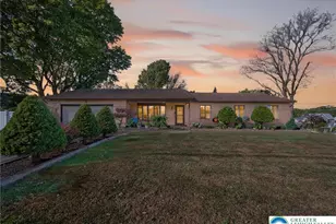 146 S 13th St, Catasauqua Boro, PA 18032 - Photo 2