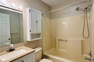 102 Quaker Dr, Bethlehem Township, PA 18020 - Photo 26