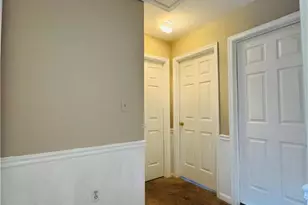 102 Quaker Dr, Bethlehem Township, PA 18020 - Photo 16