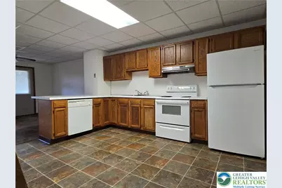 215 Bushkill Street, Stockertown Boro, PA 18045 - Photo 6