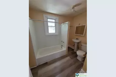 814 N 9th Street #2, Allentown City, PA 18102 - Photo 4