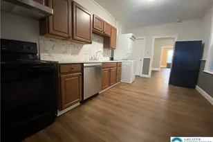 122 Spruce St, Nazareth Boro, PA 18064 - Photo 2