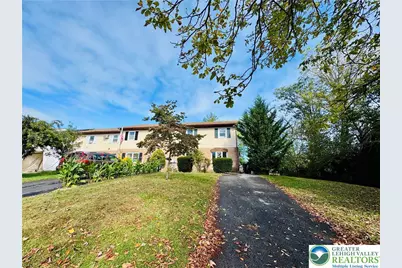 2915 Norton Avenue, Palmer Twp, PA 18045 - Photo 2