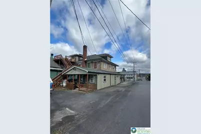 2 W Market Street #Apt 4 3rd FL, Other, PA 17030 - Photo 1