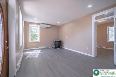 5734 Route 873, North Whitehall Twp, PA 18078 - Photo 10