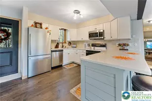 809 Boulder Ct, Hawley, PA 18428 - Photo 10