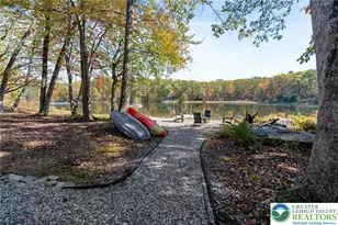 809 Boulder Ct, Hawley, PA 18428 - Photo 4