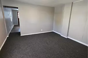 22 E Richards St, Summit Hill Boro, PA 18250 - Photo 4