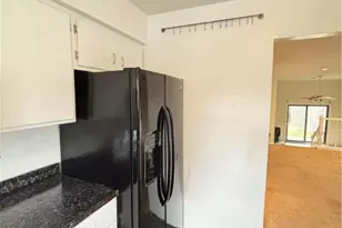 1708 Redwood Ct, South Whitehall Twp, PA 18104 - Photo 12