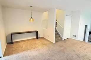 1708 Redwood Ct, South Whitehall Twp, PA 18104 - Photo 6