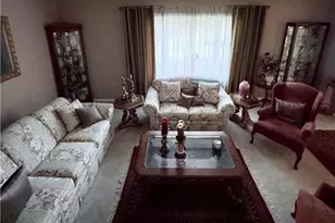 1733 Elmhurst Dr, Whitehall Twp, PA 18052 - Photo 28