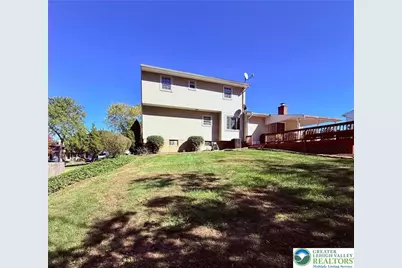 1733 Elmhurst Drive, Whitehall Twp, PA 18052 - Photo 4