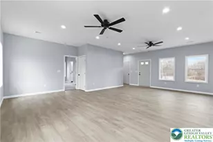 102 Eagle View Run Dr, Tobyhanna Twp, PA 18334 - Photo 10