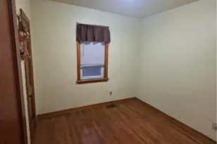 511 E Lawn Rd, Upper Nazareth Twp, PA 18064 - Photo 30