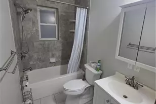 511 E Lawn Rd, Upper Nazareth Twp, PA 18064 - Photo 34