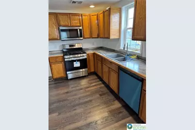 142 E Northampton Street #A, Bath Boro, PA 18014 - Photo 4