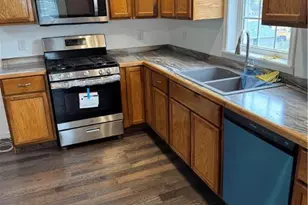 142 E Northampton St, Bath Boro, PA 18014 - Photo 4