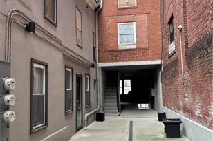 134 N Eighth St, Allentown City, PA 18102 - Photo 2