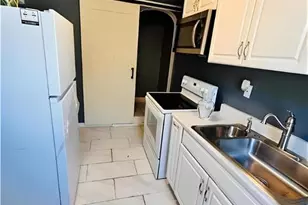 1419 Butler St, Easton, PA 18042 - Photo 2