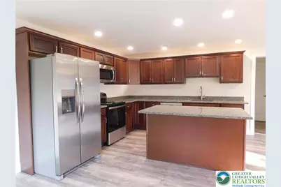 1549 Burkhardt Street #B, Hellertown Boro, PA 18055 - Photo 6