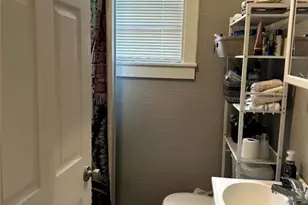 26 S 5th St, Easton, PA 18042 - Photo 8