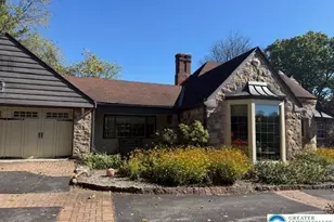 2860 Center St, Bethlehem City, PA 18017 - Photo 2