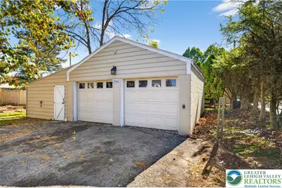 1740 Butztown Road, Bethlehem City, PA 18017 - Photo 32