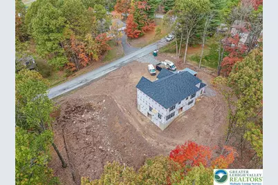 44 Regency Lane, Chestnuthill Twp, PA 18322 - Photo 8