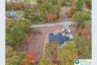 44 Regency Lane, Chestnuthill Twp, PA 18322 - Photo 6