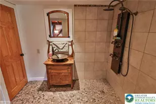 3371 Mathews Ln, Lower Macungie Twp, PA 18011 - Photo 8