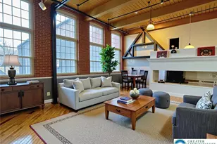 101 Race St, Catasauqua, PA 18032 - Photo 2