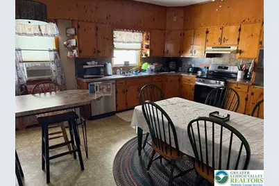 206 S Main, Nazareth Boro, PA 18064 - Photo 6