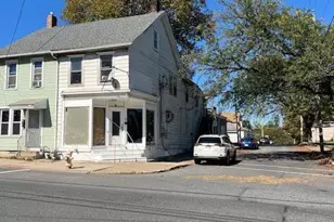 501 W Berwick St, Easton, PA 18042 - Photo 1