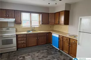 637 5th St, Whitehall Twp, PA 18052 - Photo 8