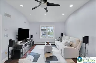 381 Center St, Phillipsburg, PA 08865 - Photo 12