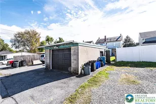 531 W Berwick St, Easton, PA 18042 - Photo 10