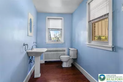 99 Roseto Avenue, Roseto Boro, PA 18013 - Photo 8