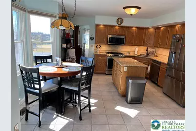 205 Spyglass Road, Bath Boro, PA 18014 - Photo 8