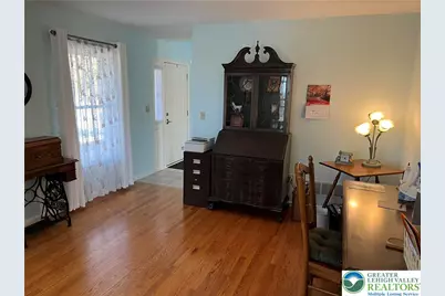 205 Spyglass Road, Bath Boro, PA 18014 - Photo 2