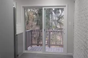 2556 N Delaware Dr, Upper Mt Bethel Twp, PA 18343 - Photo 10