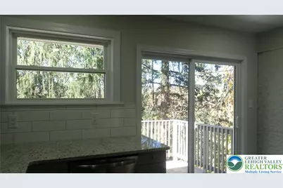 2556 N Delaware Drive, Upper Mt Bethel Twp, PA 18343 - Photo 14