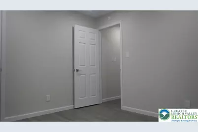 2556 N Delaware Drive, Upper Mt Bethel Twp, PA 18343 - Photo 26