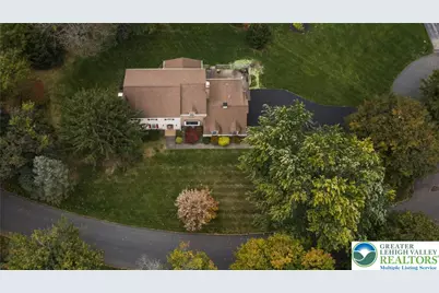 2570 Millbrook Drive, Lower Macungie Twp, PA 18049 - Photo 6