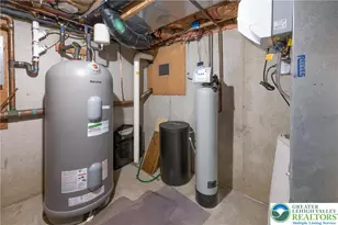 2570 Millbrook Dr, Lower Macungie Twp, PA 18049 - Photo 30