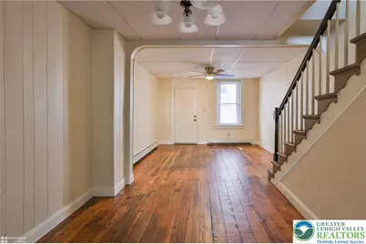 815 Laufer Street, Bethlehem City, PA 18015 - Photo 14