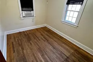 1027 Chipperfield Dr, Stroud Twp, PA 18360 - Photo 10