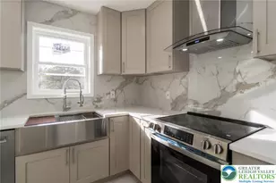 2641 Yellowstone Dr, Chestnuthill Twp, PA 18610 - Photo 10